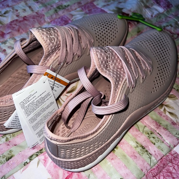 LiteRide Crocs - Picture 4 of 7